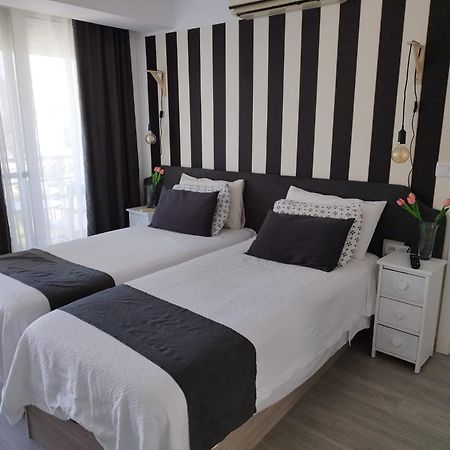 M1 403 Frontal Al Mar Vistas Terraza Y Wifi Apartment เบนัลมาเดนา ภายนอก รูปภาพ